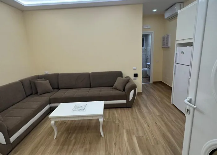 Horizonte Blu Daire Qazim Pali